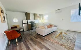 Modern Gem 2 Miles From Sofi